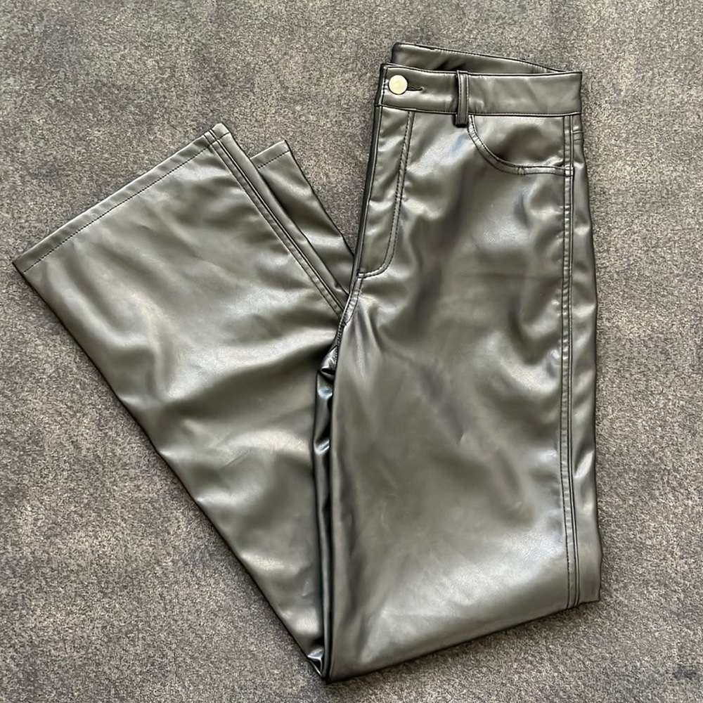 Size S Garage Black leather high rise straight pant